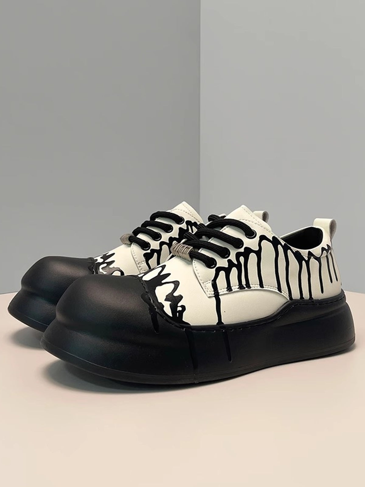 Graffiti Derby Platform Toe Shoes