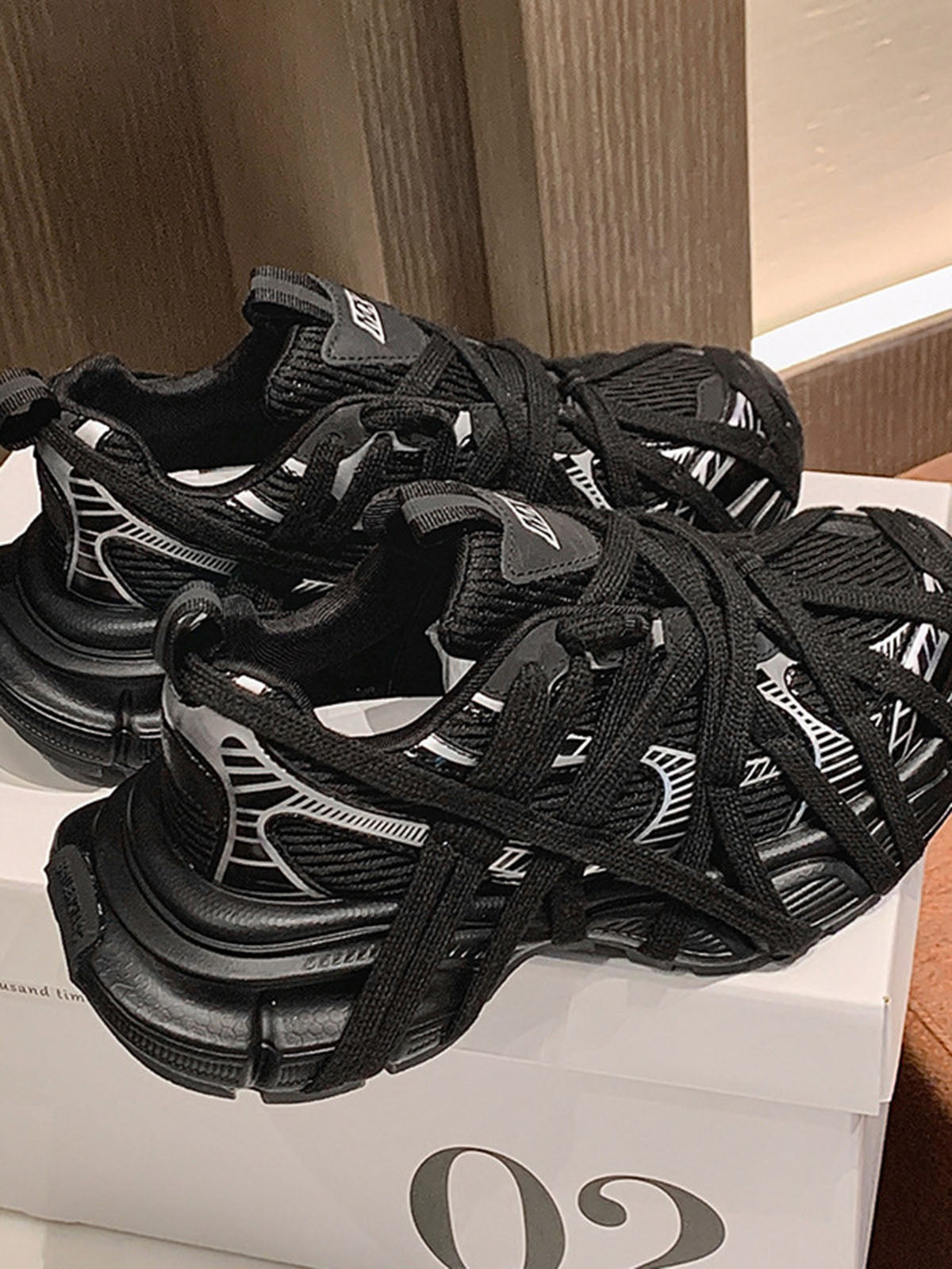 High Street Lace-up Casual Sneakers - 2342