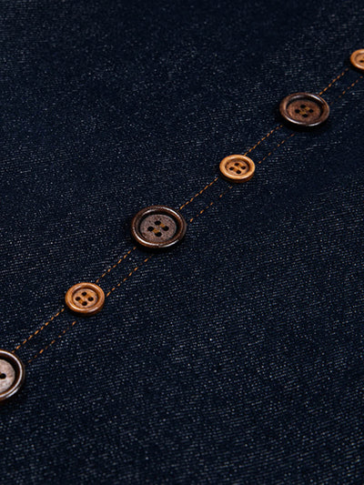 Button Embroidered Barrel Jeans
