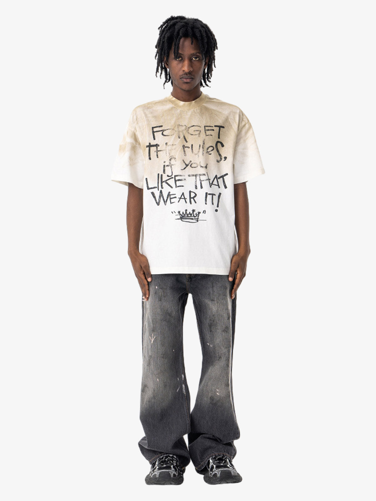 Small Collar Spray Dirty Retro Cleanfit T-shirt