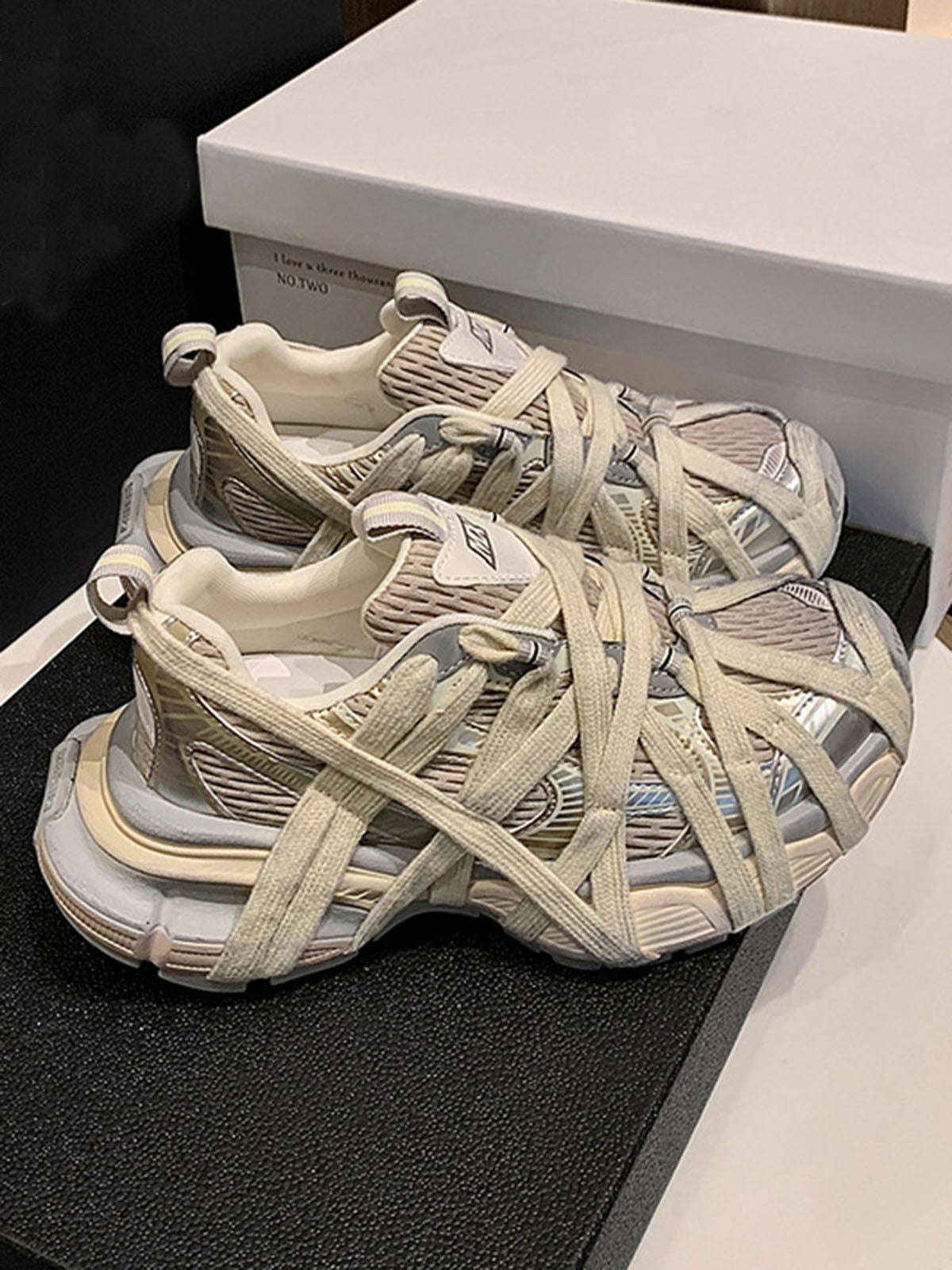 High Street Lace-up Casual Sneakers - 2342