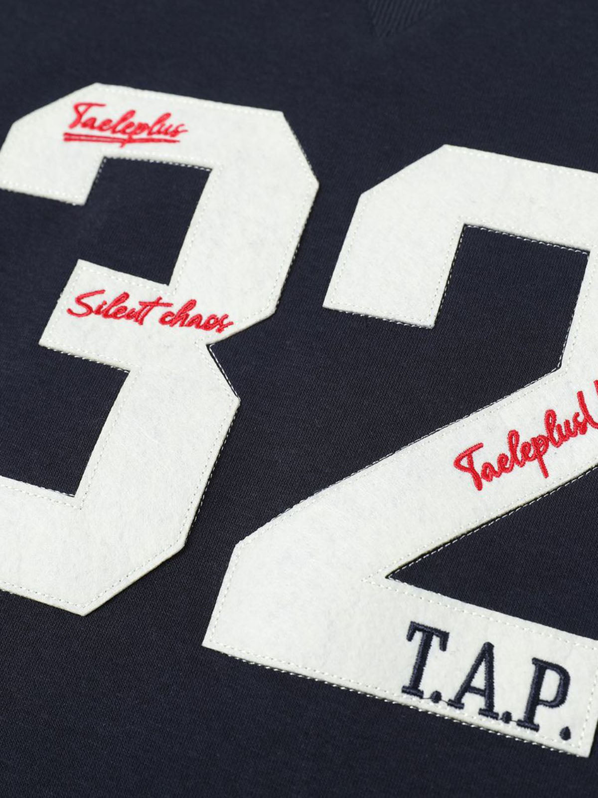 Retro Patch Embroidery Sweatershirt