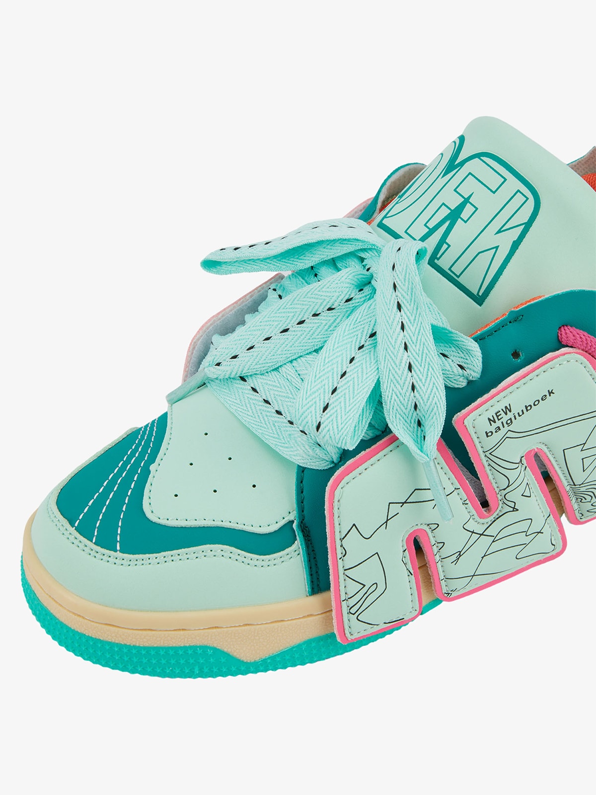 Versatile Lightweight Soft-soled Board Shoes - 1716
