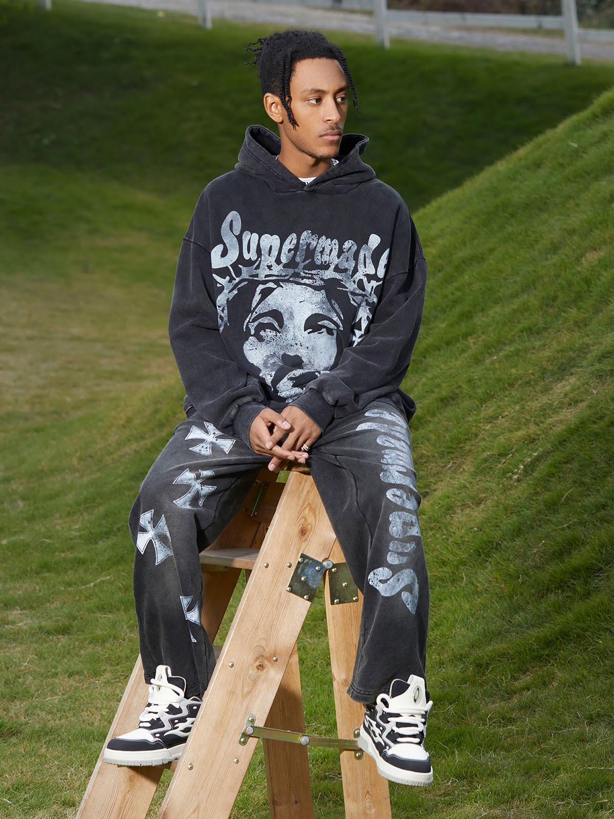 Heavy Washed Jesus Graphic Hoodie - 1973