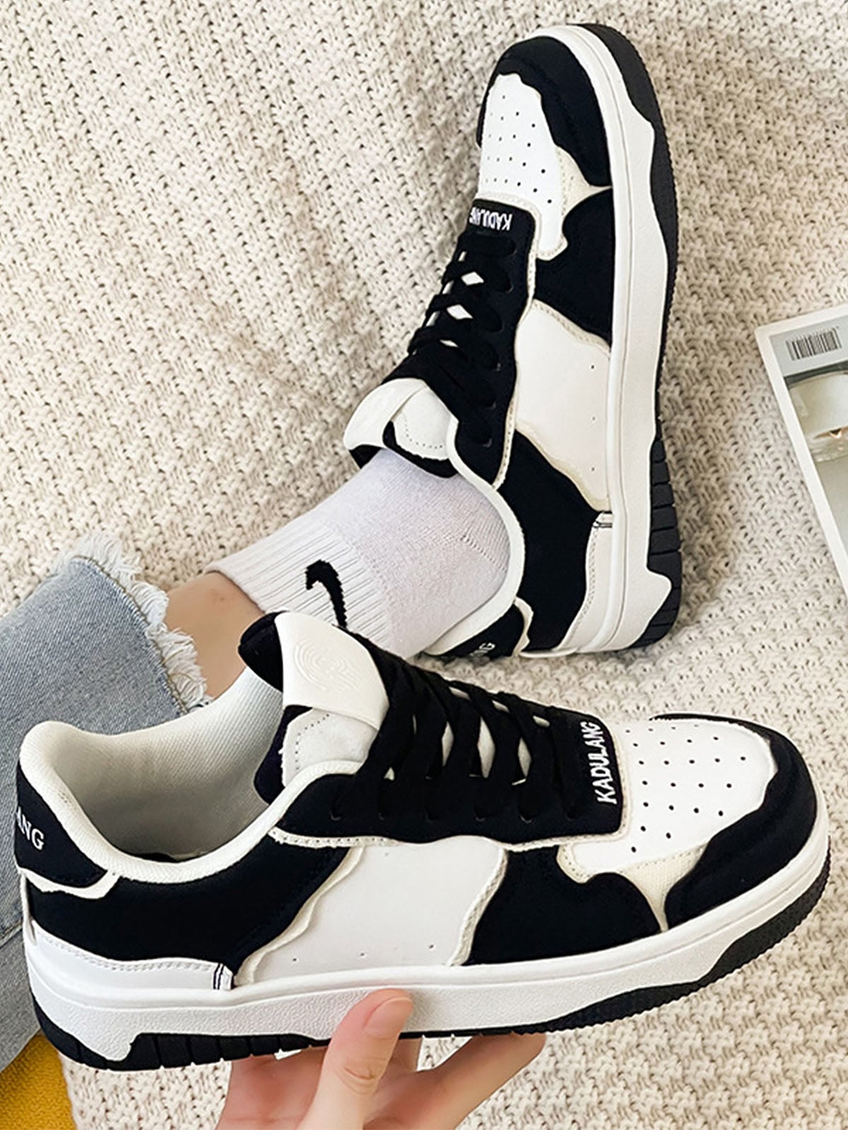 High Street Black And White Board Casual Shoes -1554